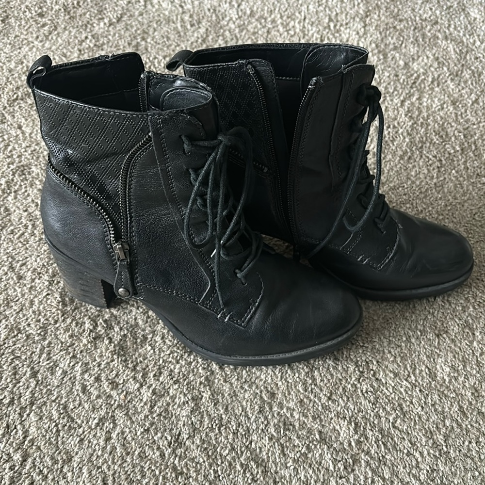 Earth Boots
